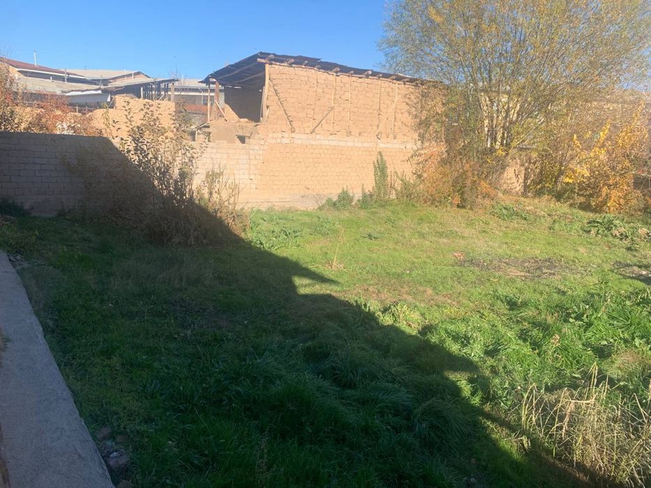 Uy sotiladi yer hisobida uch qahramon pos  shoro bozor