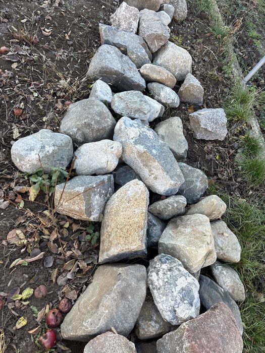 Големи речни камъни