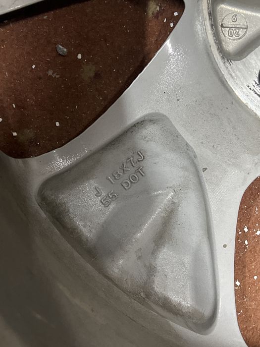 Продам диск 1шт р18