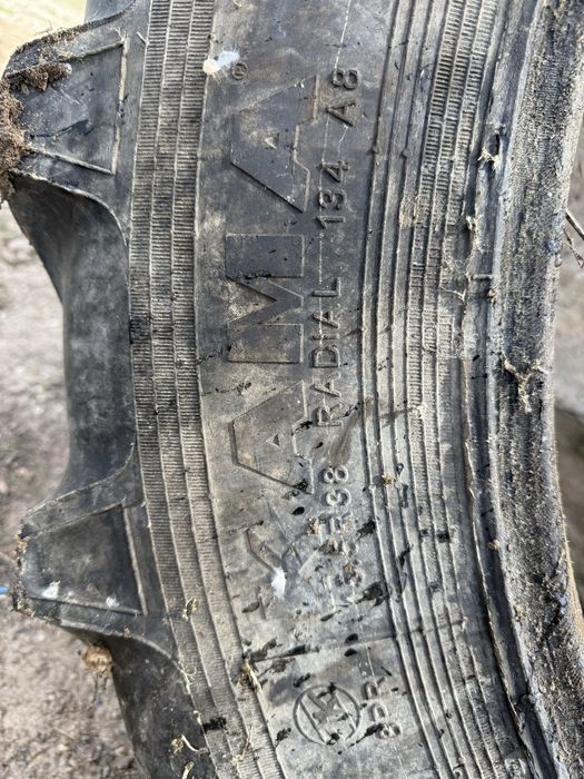 Продам покрышка на мтз