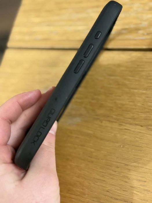 QUADLOCK калъфи iPhone 13 Pro Max / iPhone 16 – магнитни