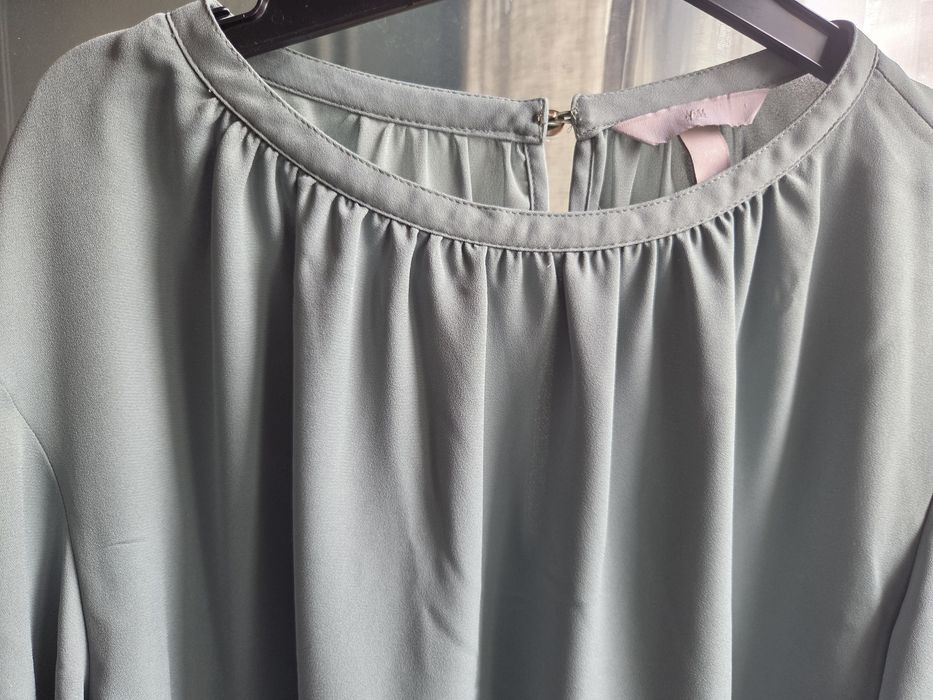 Дамска H&M блуза в нежно зелено