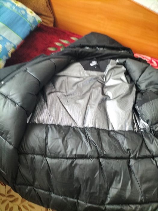 Продам куртку мужскую