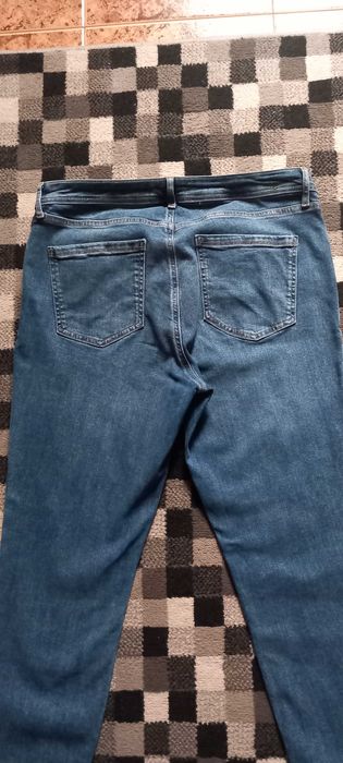 Лот дамски дънки - висока талия