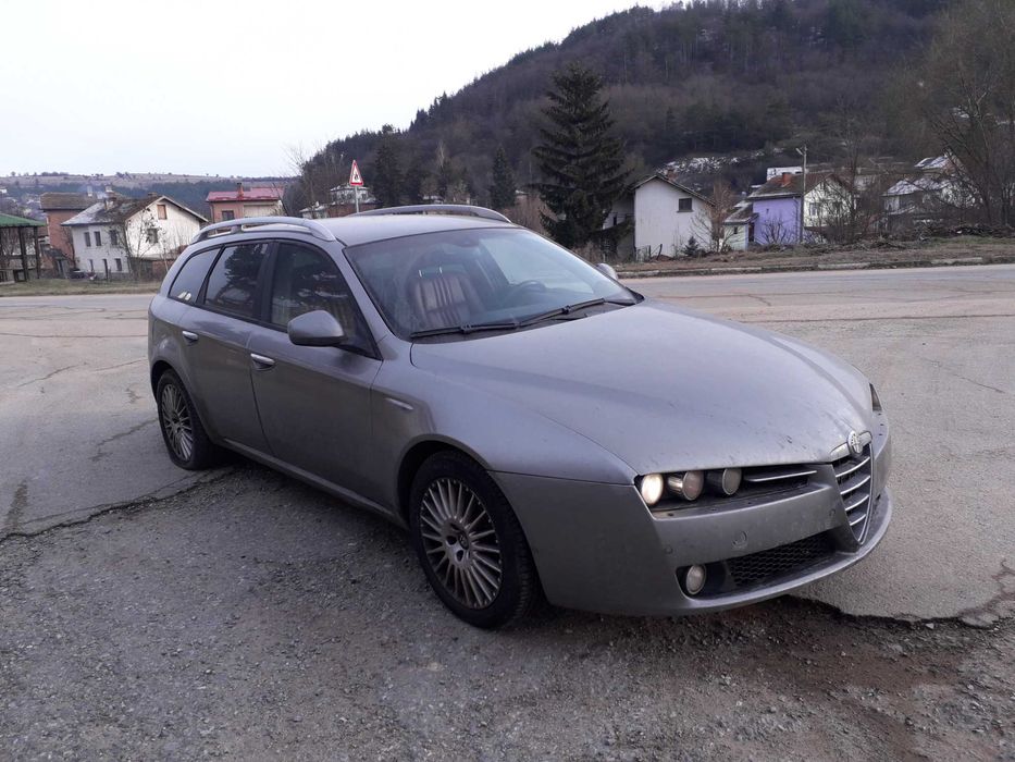 Алфа 159 автомат само на части