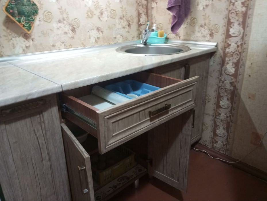 Кухня б/у в отличном состоянии