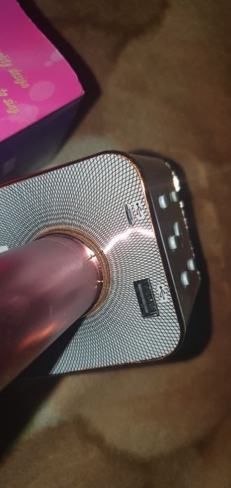Microfon wireless karaoke. Sunați!  Nu merge mesageria olx.