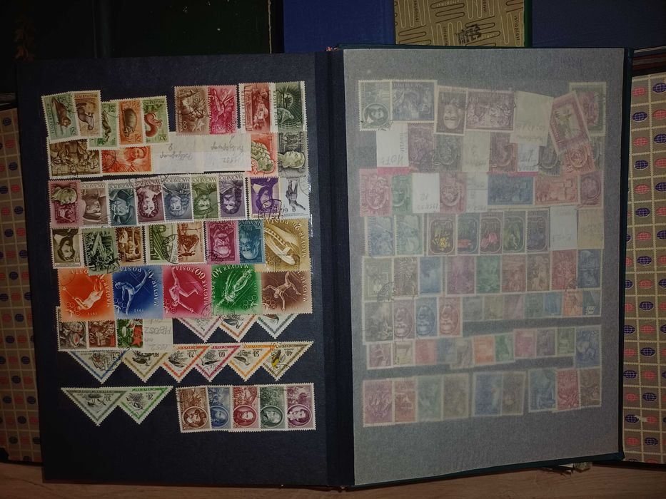 30 de albume cu timbre vechi romanesti si straine