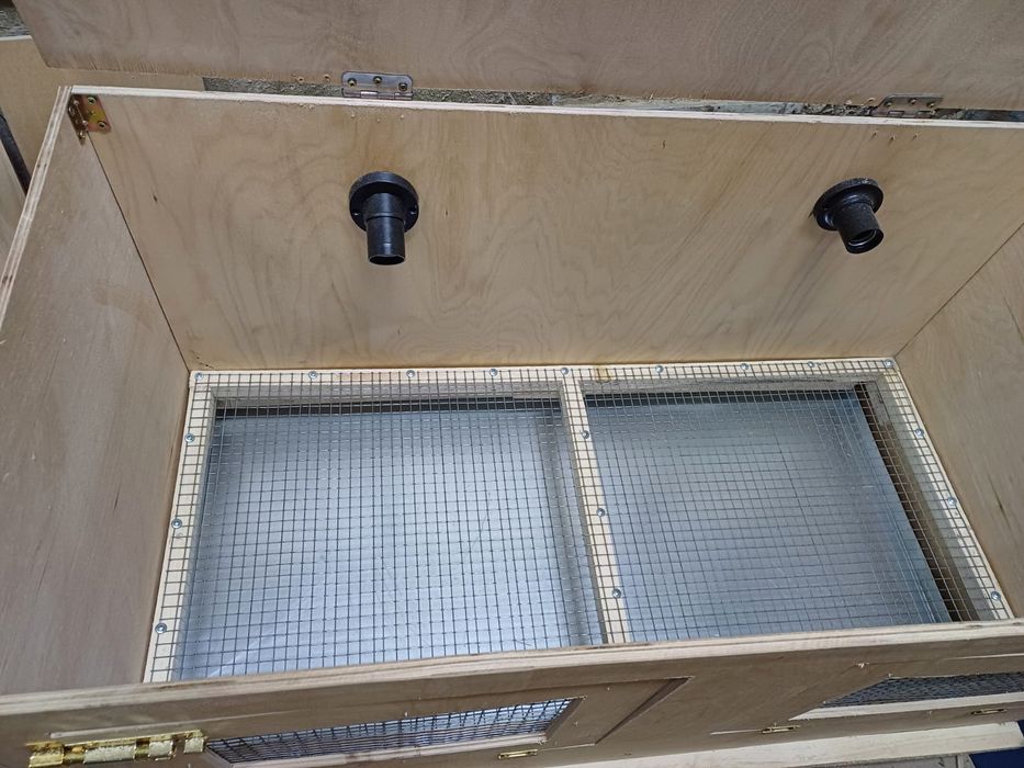 Продам новый брудер