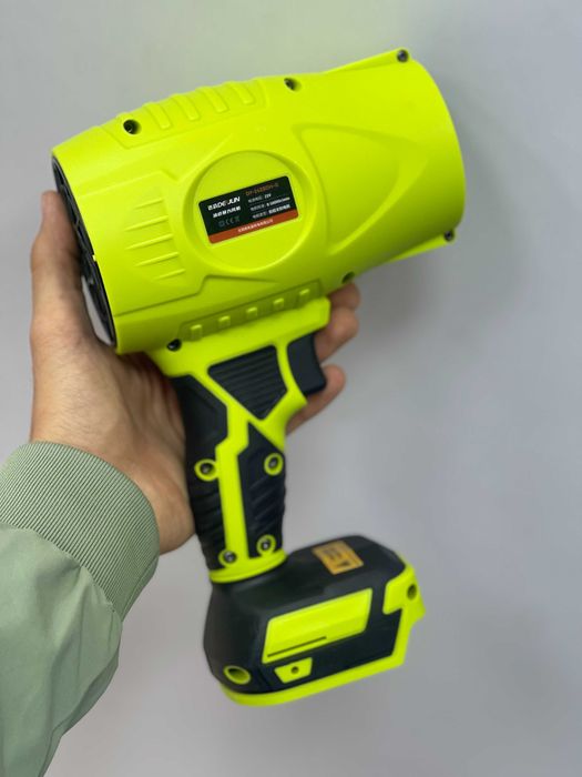 Turbo Fen— автомобильный турбо-фен для сушки с бесщёточным двигателем