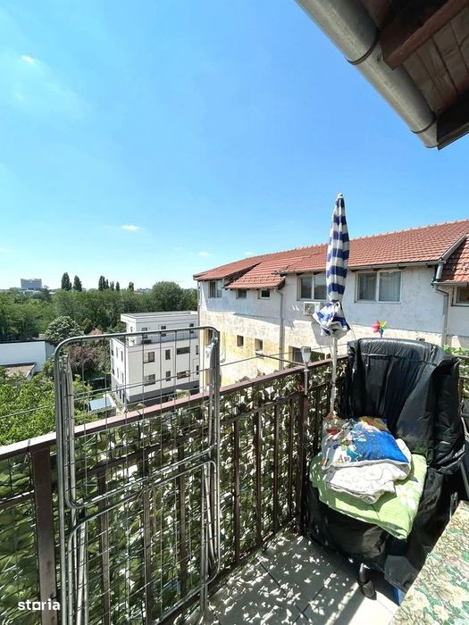 Apartament 2 camere, decomandat, zona Lipovei