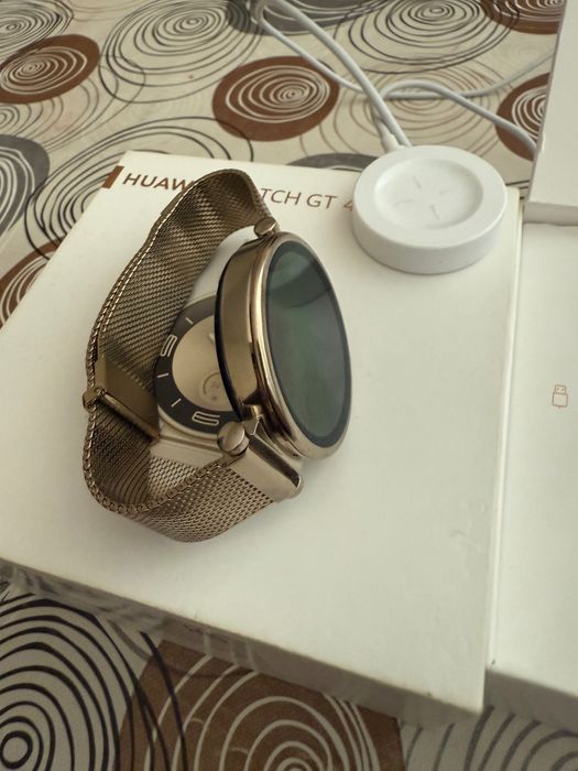 HUAWEI watch GT 4