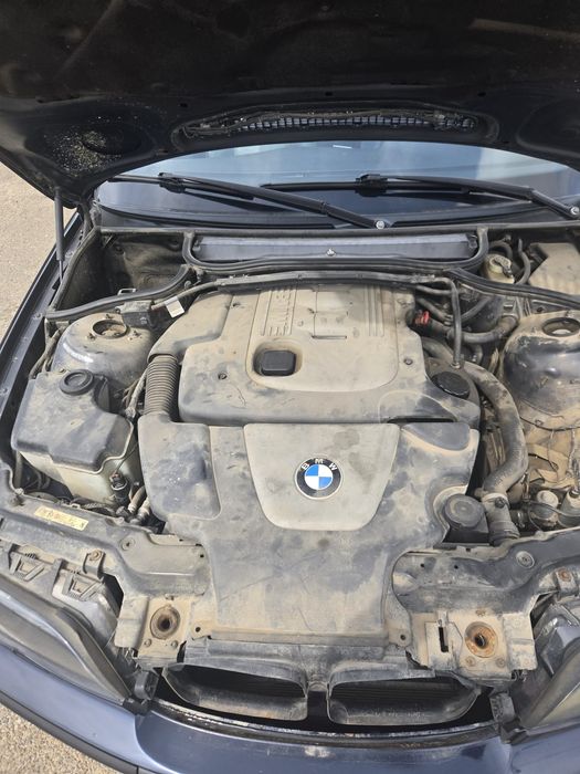 Bmw seria 3    2005