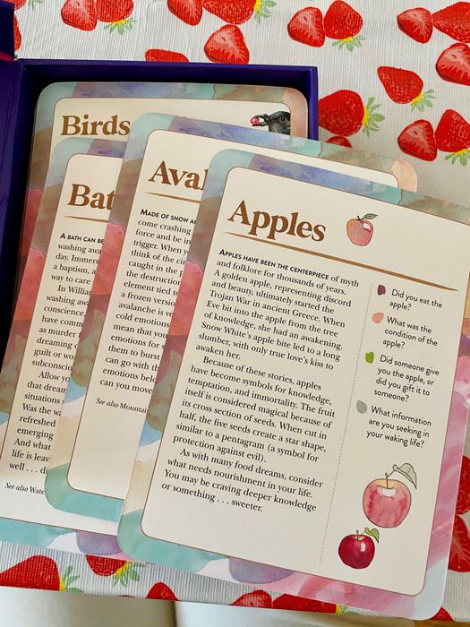 Dream Symbols card deck / тълкуване на сънищата