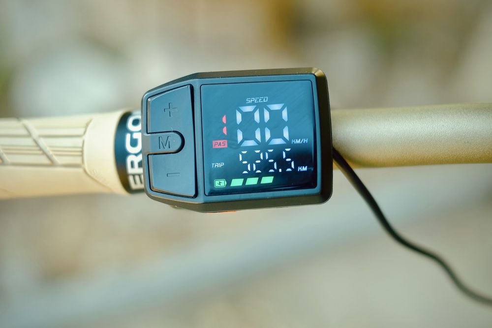 Продавам електрически велсипед Scott Aspect 10, L - 51cm, 26’ с Bafang 750w и батерия Samsung 48v 20AH