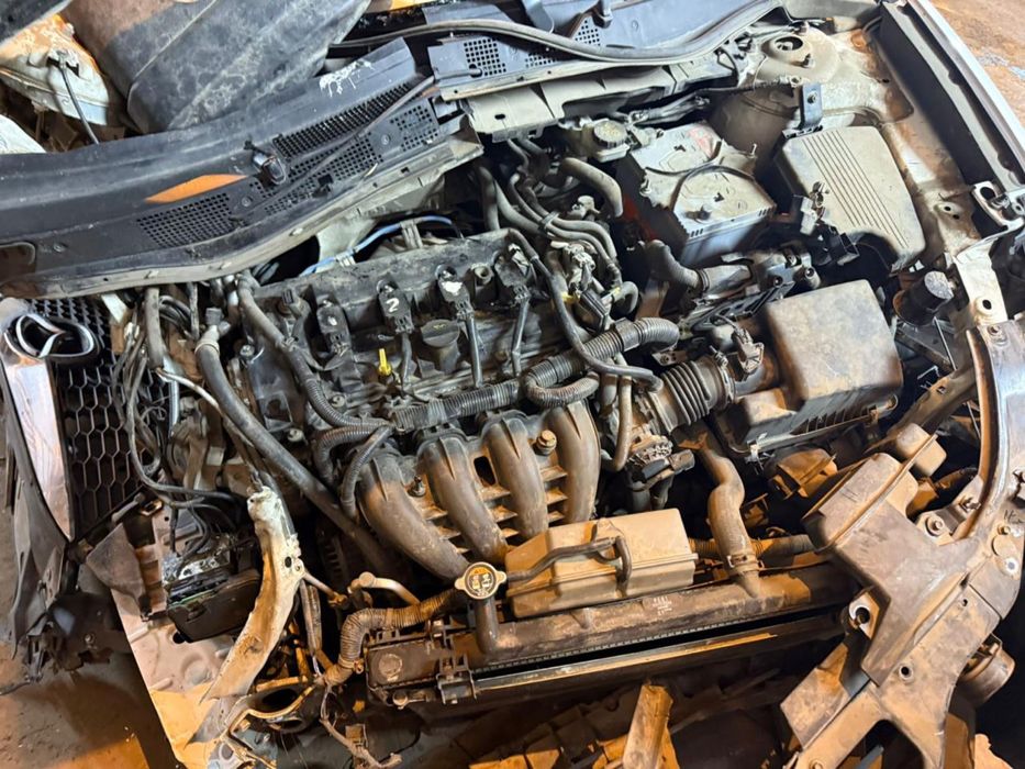 Мазда сх -5 на запчасти