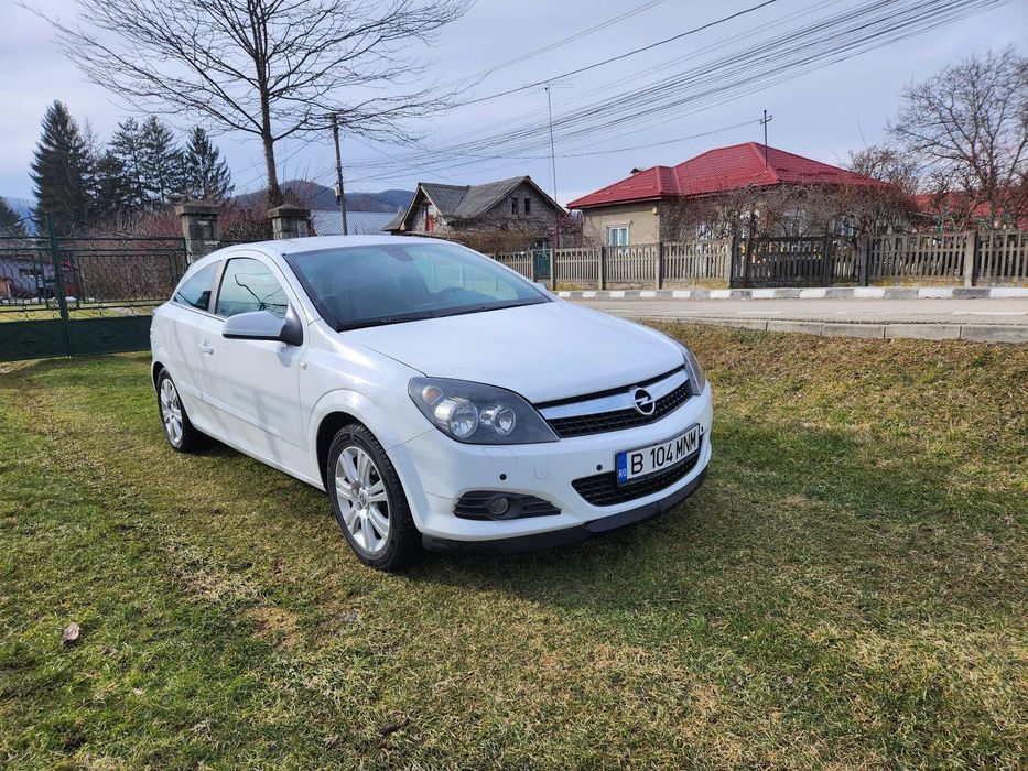 Opel Astra Opel Astra GTC 16 Benzina AUTOMATA