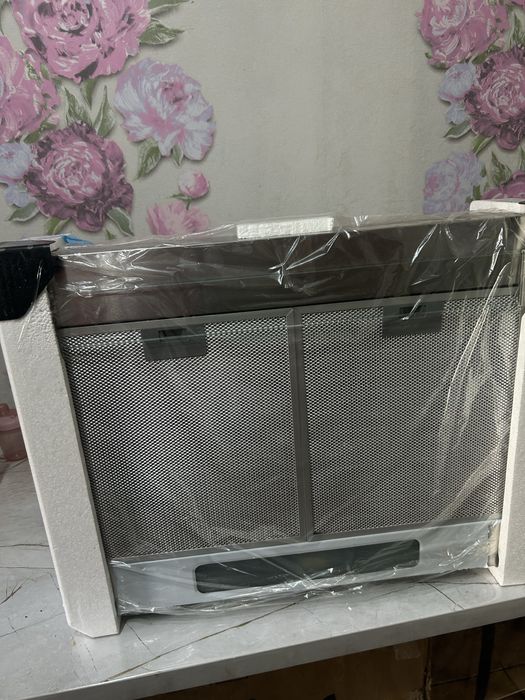 Продам новую вытяжку