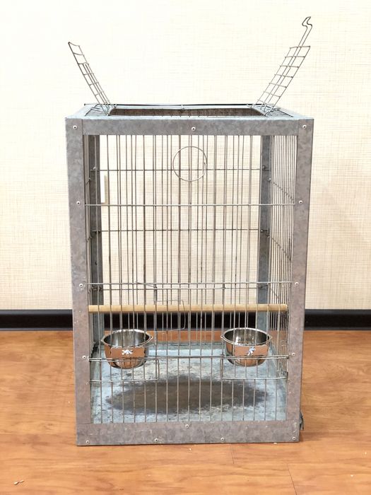 Qafas Клетка sotiladi