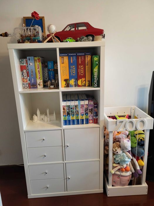 Biblioteca/Dulap KALLAX+IKEA-8 cuburi-include sertare si usile
