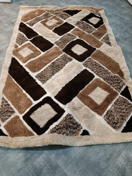 Продам ковёр 2/3