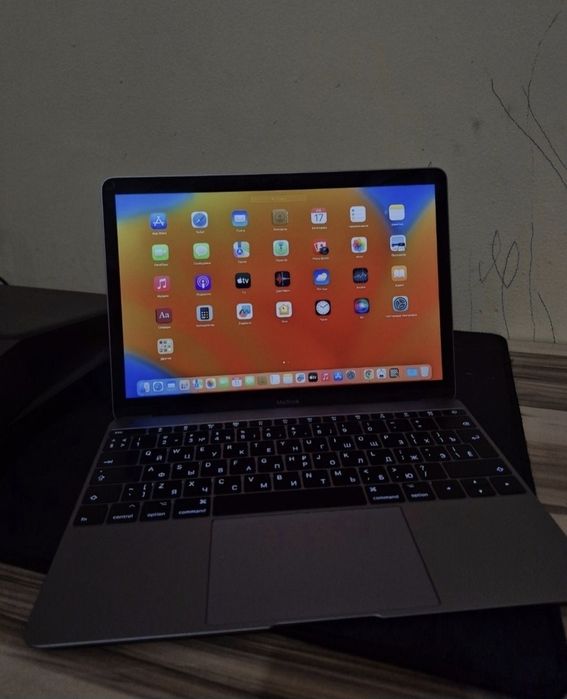 Mackbook Air Retina 2017 года