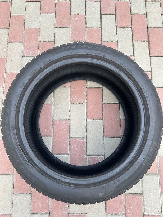 Cauciucuri 275/40/19 Pirelli Sottozero3 Runflat M+S