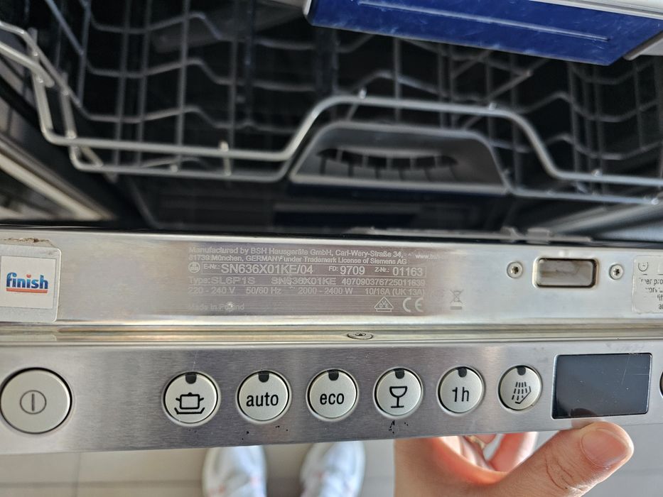 Съдомиялна за пълно вграждане SIEMENS