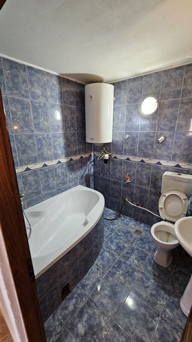Apartament Strehaia cu 3 camere