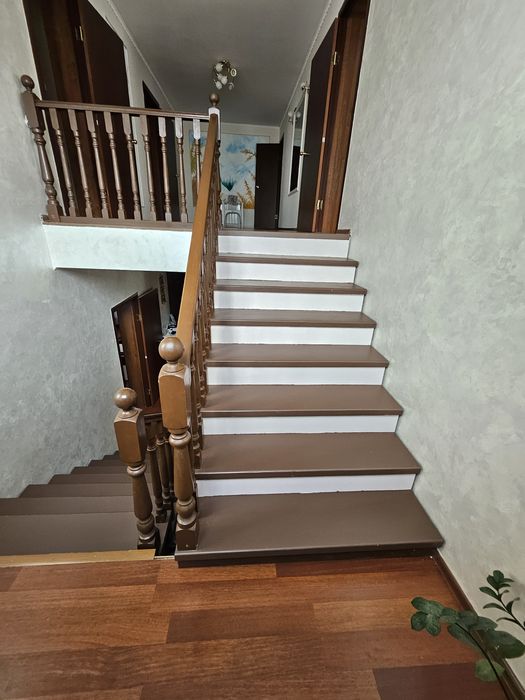 Продам дом с ЗУ, баней и хоз.постройками