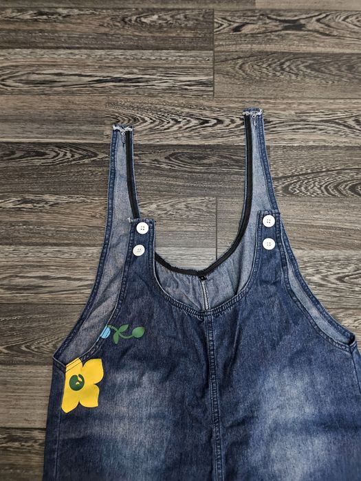 Salopetă damă super șmecheră.