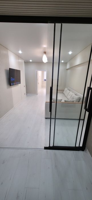 Продам на ЭКО базаре 2в3/2/4