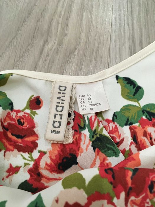 HM & Divided асиметрична рокля с флорални мотиви 40