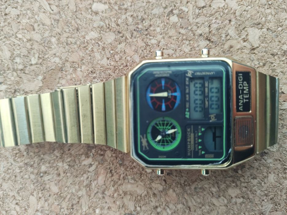 Часовник humpbuck ck 0004