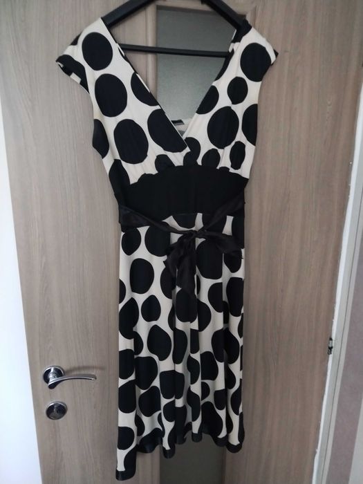 vand rochita cu buline, mar. 40