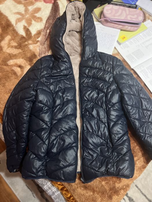 Geaca imblanita cu doua fețe