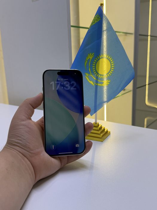 Iphone 16 pro с гарантией/WAM
