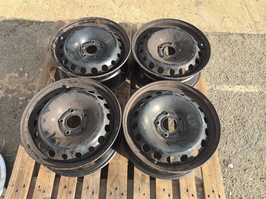 16 цола 5 х 114,3 мм Рено / Нисан / Дачия - 6,5 Инча / ЕТ 47 +сензори