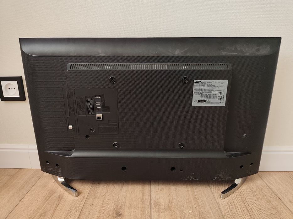 Продам телевизор Samsung Smart