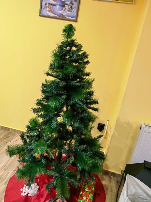 Елха изкуствена 150см.