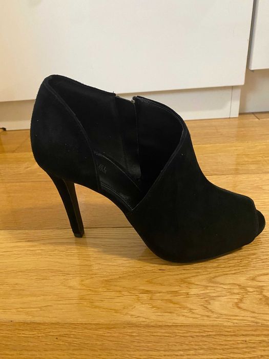 Botine decupate cu toc Michael Kors, Marimea 7M