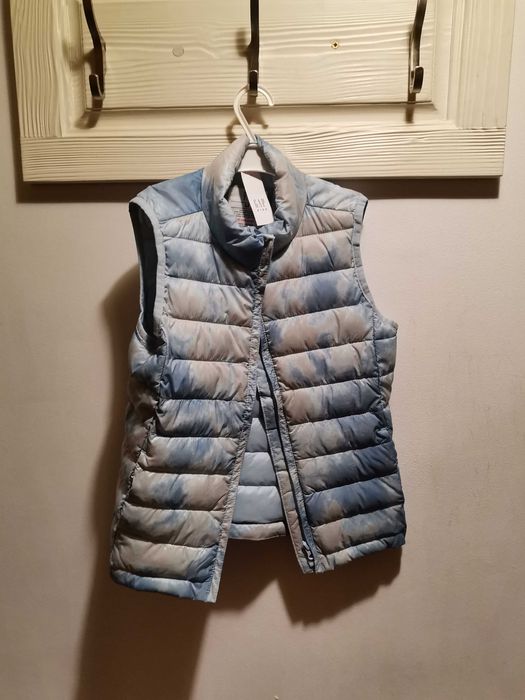 Детски елек GAP-нов