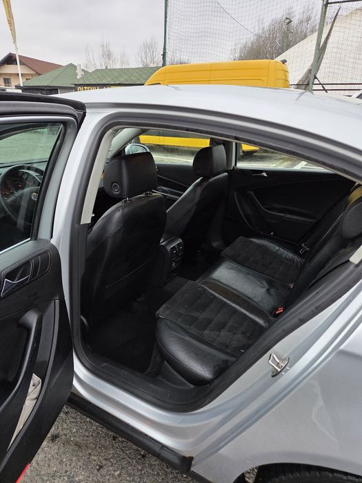 Volkswagen Passat B6 1.9 TDI 105 CP • 2005 • Unic Proprietar • Manual