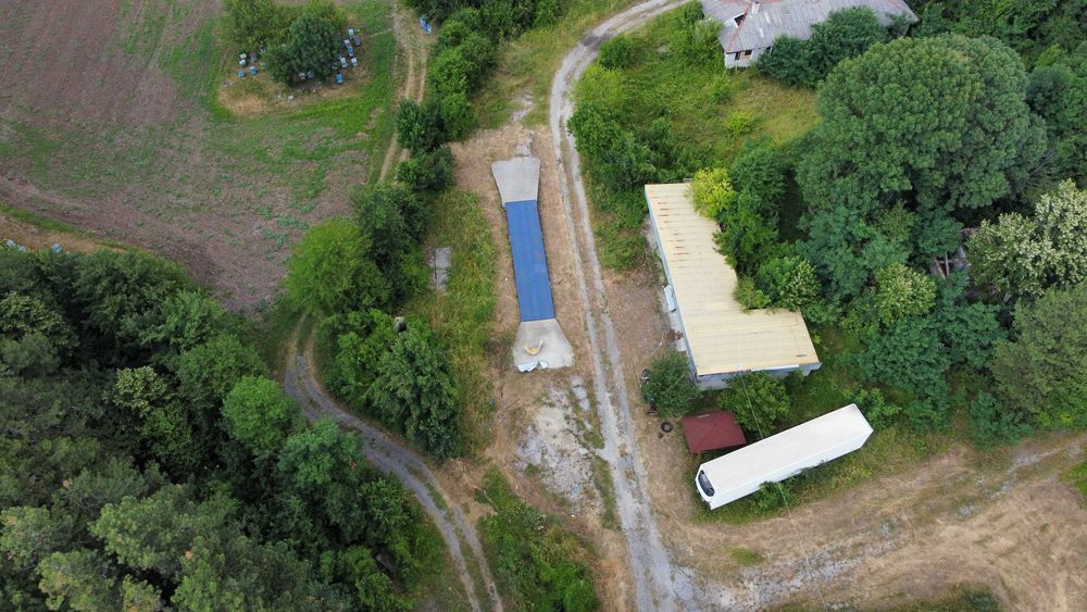Индустриален имот - За продажба - главен път Разград - Търговище