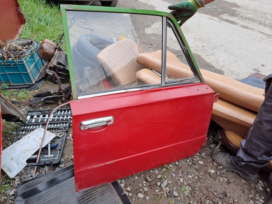 Ваз запчасти разбор бу классика.