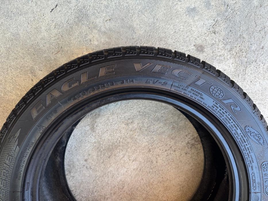 Anvelopa 205/55R16 Goodyear Eagle Vector M+S