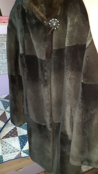 Продам тёплую шубу