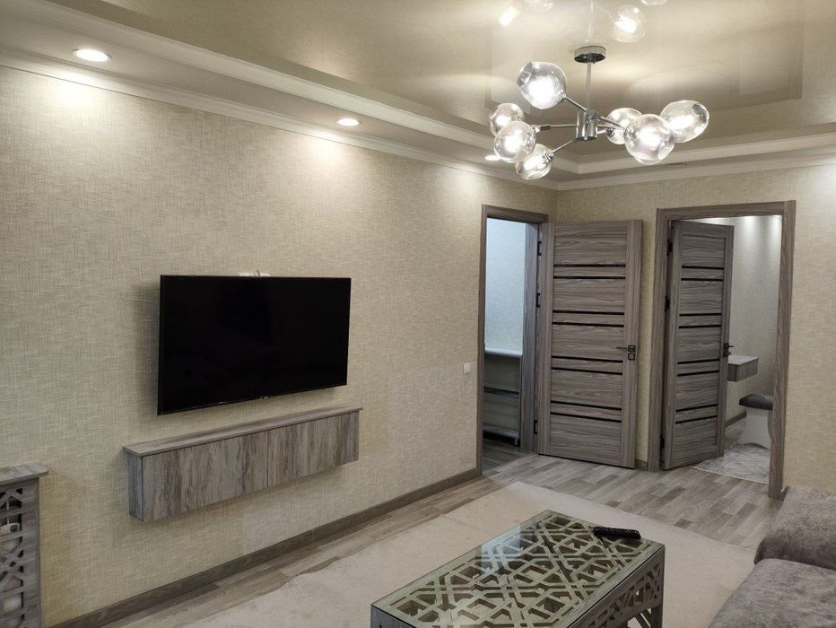 Аренда чиланзар 5.  Двух комнатная.  Балкон 2*6