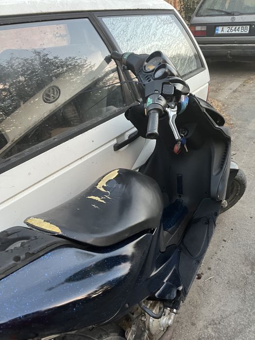 Продавам Yamaha Aerox