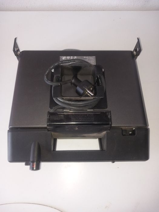 Vând grill electric